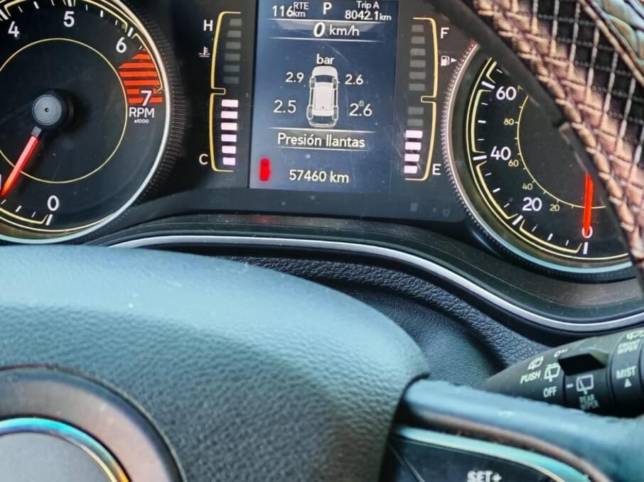 JEEP CHEROKEE 2019 57.000 Kms.