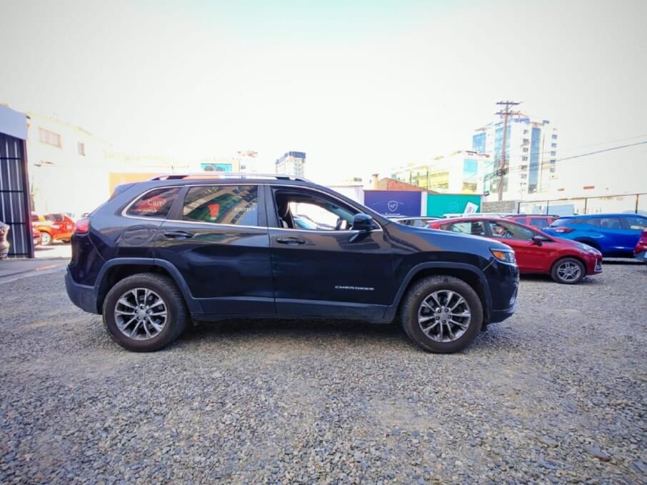 JEEP CHEROKEE 2019 57.000 Kms.