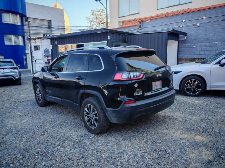 JEEP CHEROKEE 2019 57.000 Kms.