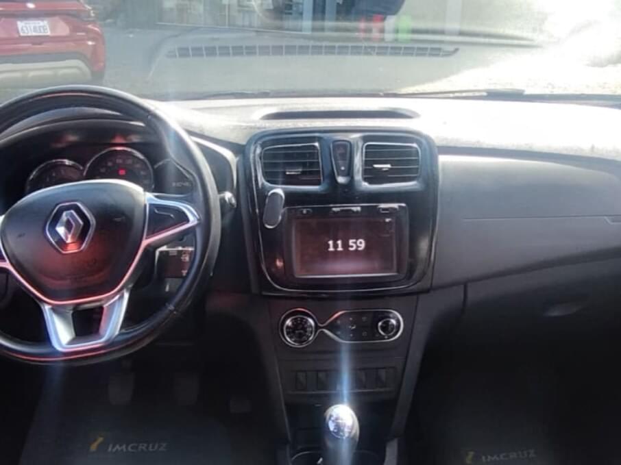 RENAULT SANDERO 2021 83.048 Kms.