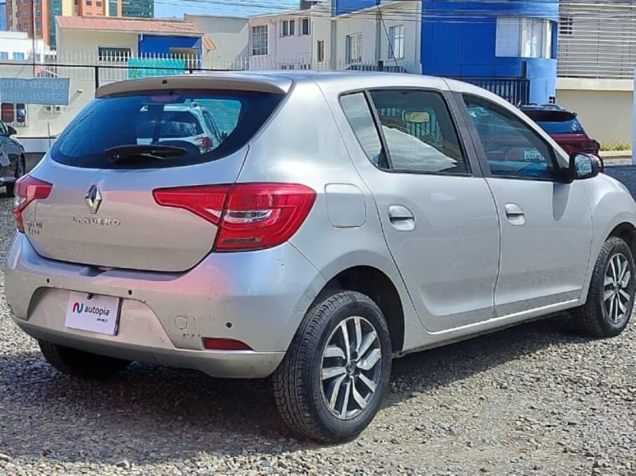RENAULT SANDERO 2021 83.048 Kms.