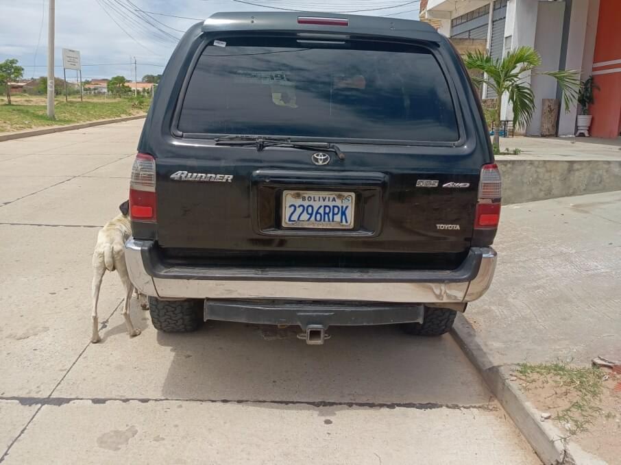 TOYOTA 4RUNNER 1999 208.000 Kms.