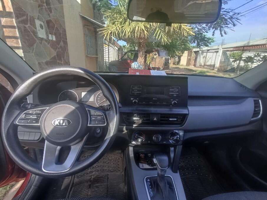 KIA SELTOS 2022 105.000 Kms.