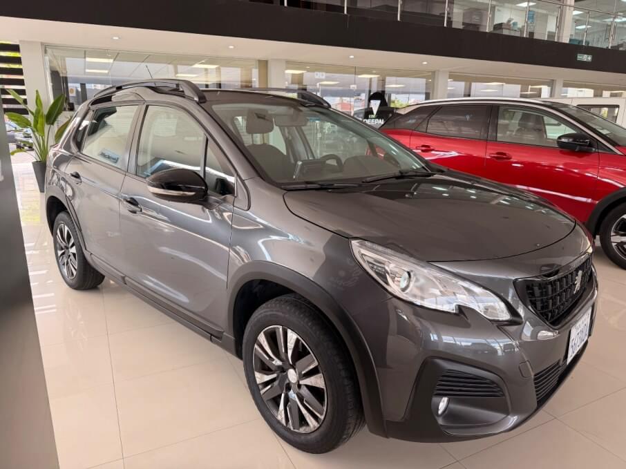 PEUGEOT 208 2022 38.380 Kms.