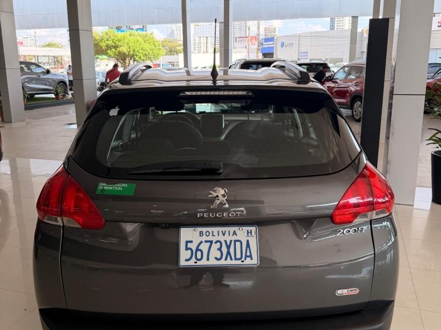 PEUGEOT 208 2022 38.380 Kms.