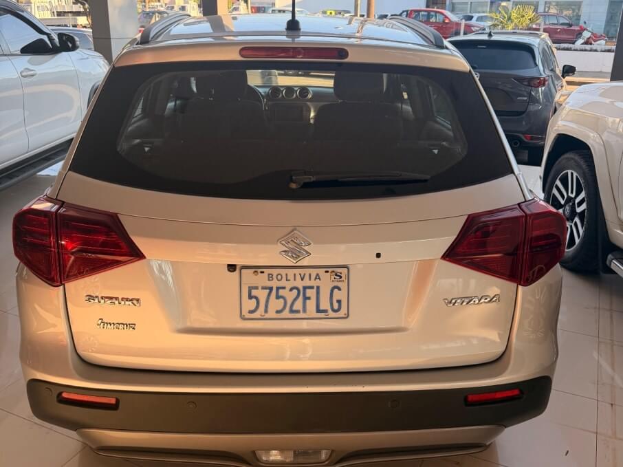 SUZUKI VITARA 2023 19.975 Kms.