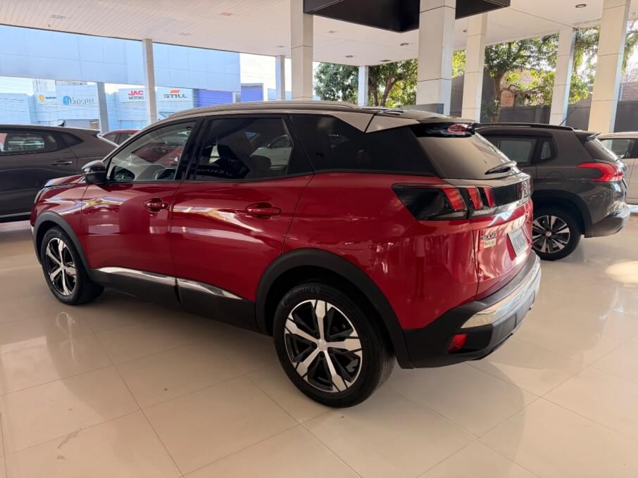 PEUGEOT 308 2023 45.130 Kms.
