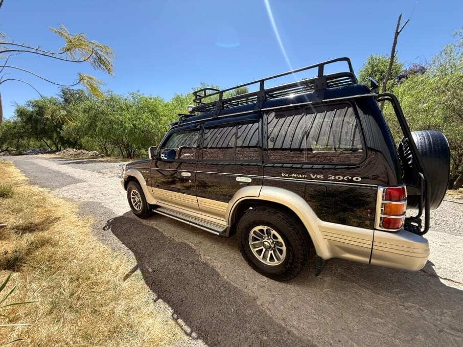 MITSUBISHI MONTERO 1993 155.000 Kms.