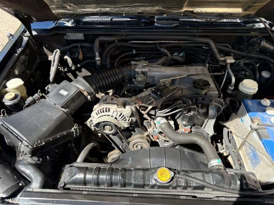 MITSUBISHI MONTERO 1993 155.000 Kms.