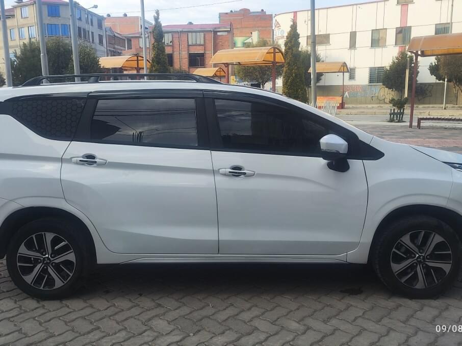 MITSUBISHI XPANDER 2020 64.200 Kms.