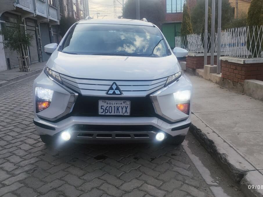 MITSUBISHI XPANDER 2020 64.200 Kms.