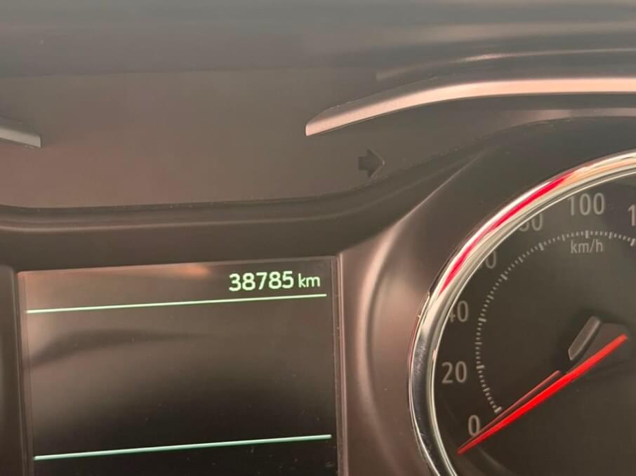 CHEVROLET TRACKER 2022 38.785 Kms.
