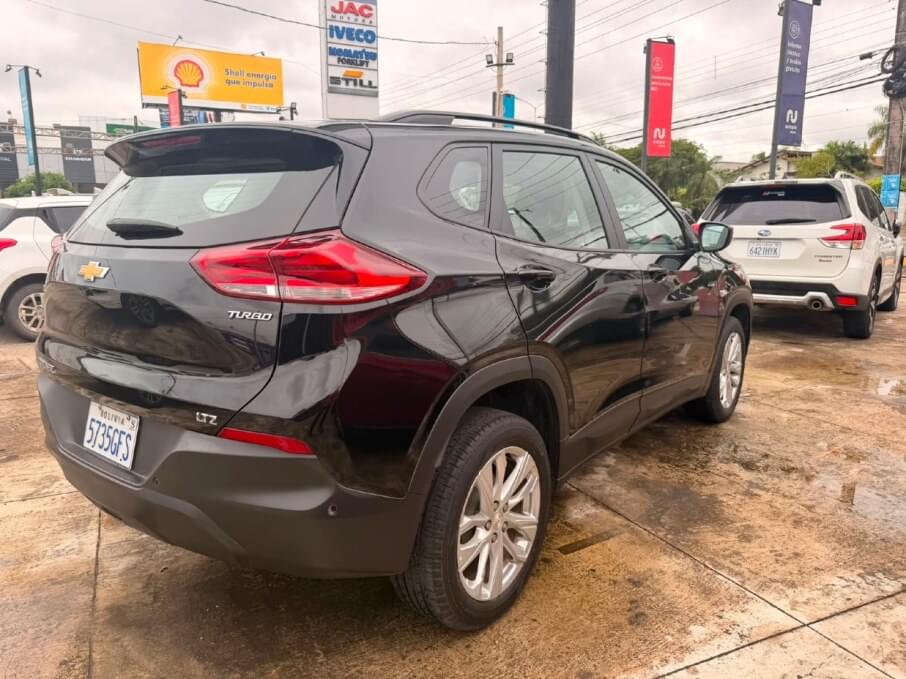 CHEVROLET TRACKER 2022 38.785 Kms.