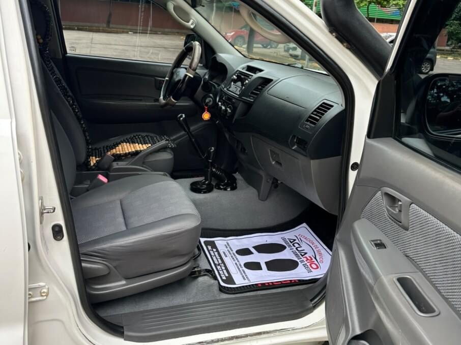 TOYOTA HILUX 2015 216.000 Kms.