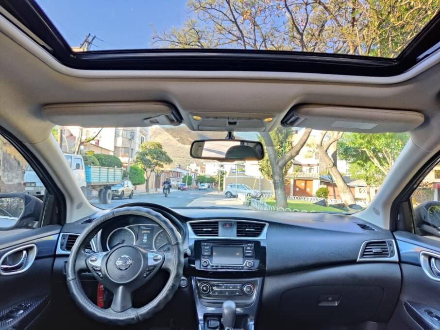 NISSAN SENTRA 2018 51.000 Kms.