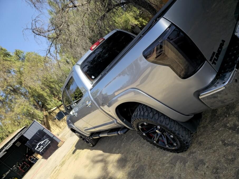 TOYOTA TUNDRA 2011 151.000 Kms.