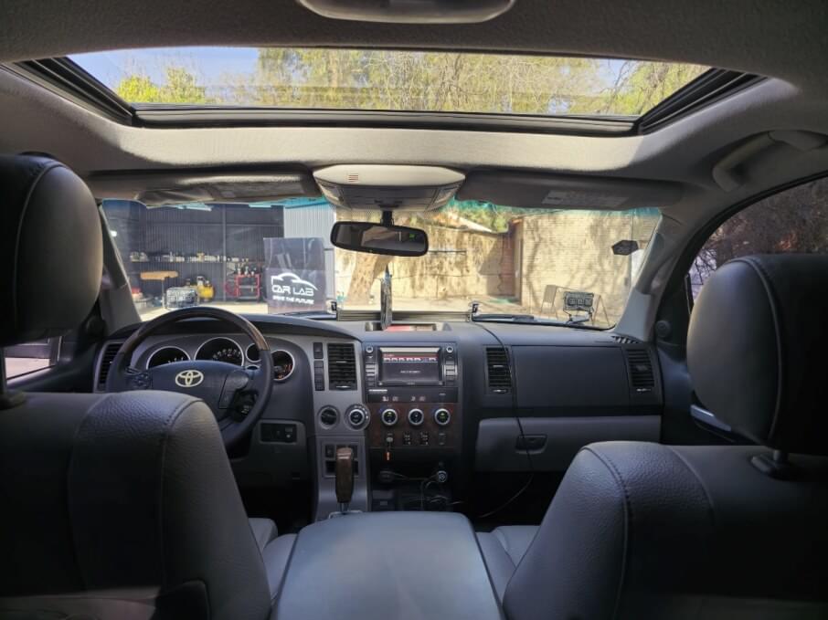 TOYOTA TUNDRA 2011 151.000 Kms.