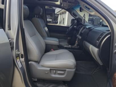 TOYOTA TUNDRA 2011 151.000 Kms.