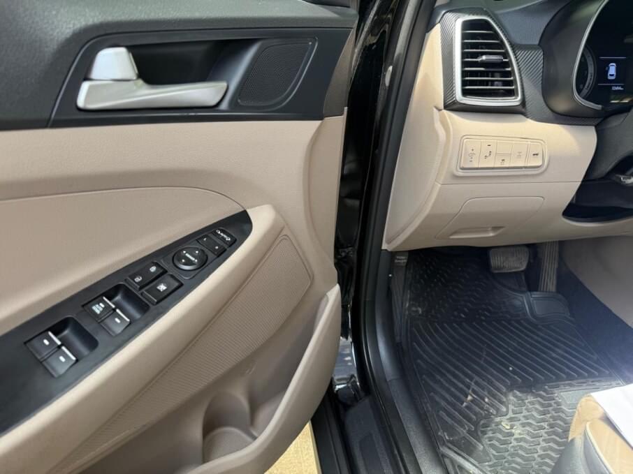 HYUNDAI TUCSON 2021 33.500 Kms.
