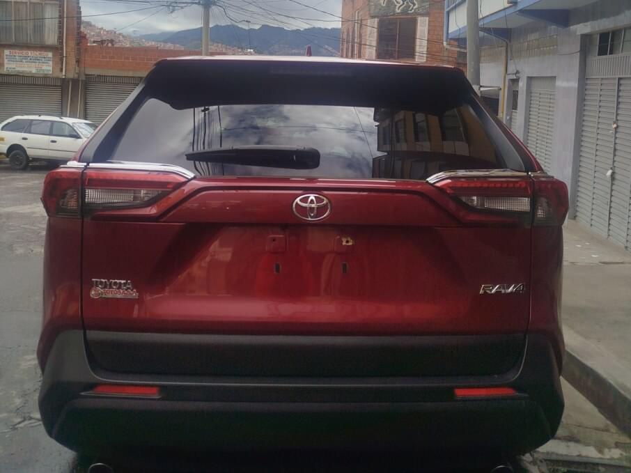 TOYOTA RAV4 2022 24.500 Kms.