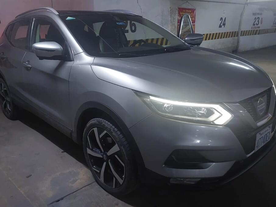 NISSAN QASHQAI 2018 105.000 Kms.