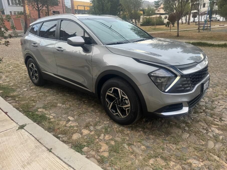 KIA SPORTAGE 2024 9.000 Kms.