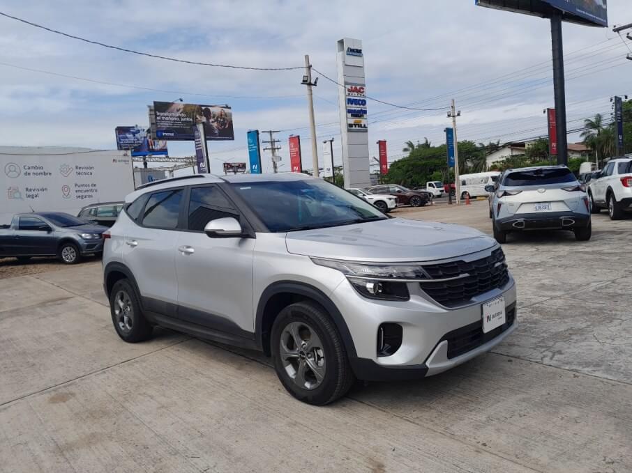 KIA SELTOS 2024 4.410 Kms.