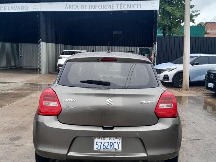 SUZUKI SWIFT 2023 66.000 Kms.