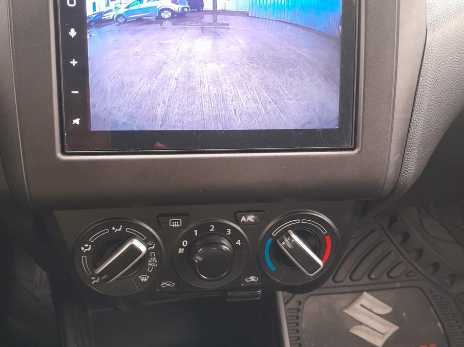 SUZUKI SWIFT 2023 66.000 Kms.