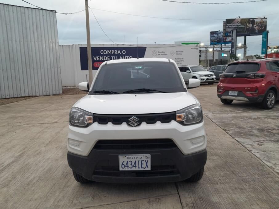 SUZUKI S-PRESSO 2025 15.700 Kms.