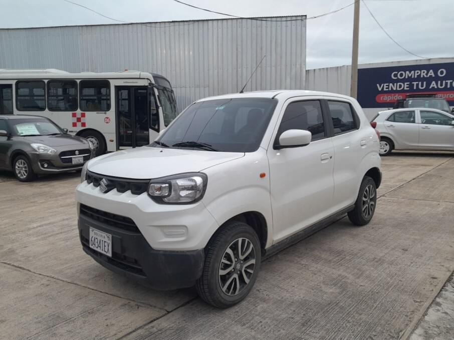 SUZUKI S-PRESSO 2025 15.700 Kms.