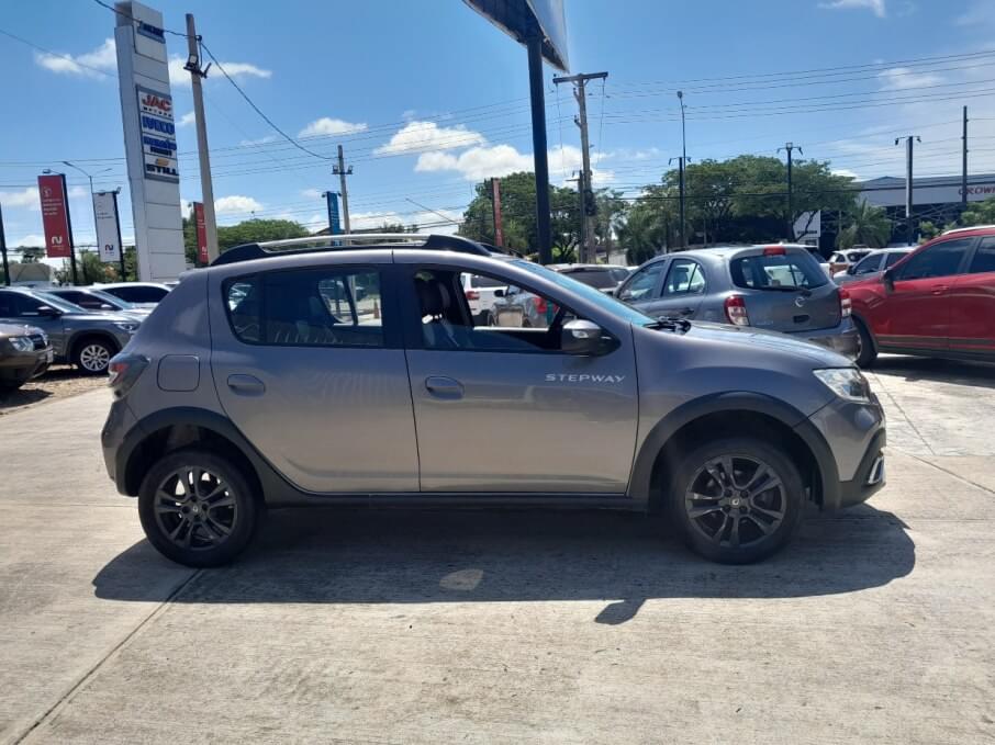 RENAULT STEPWAY 2021 83.500 Kms.