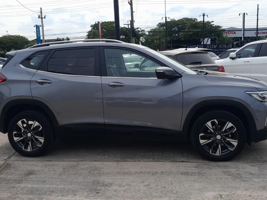 CHEVROLET TRACKER 2023 39.800 Kms.