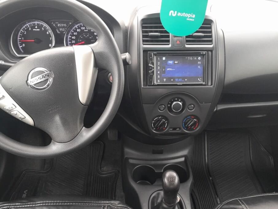 NISSAN VERSA 2019 85.000 Kms.