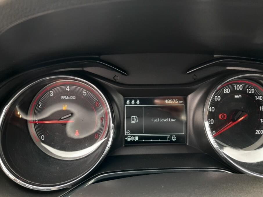 CHEVROLET ONIX 2021 48.500 Kms.