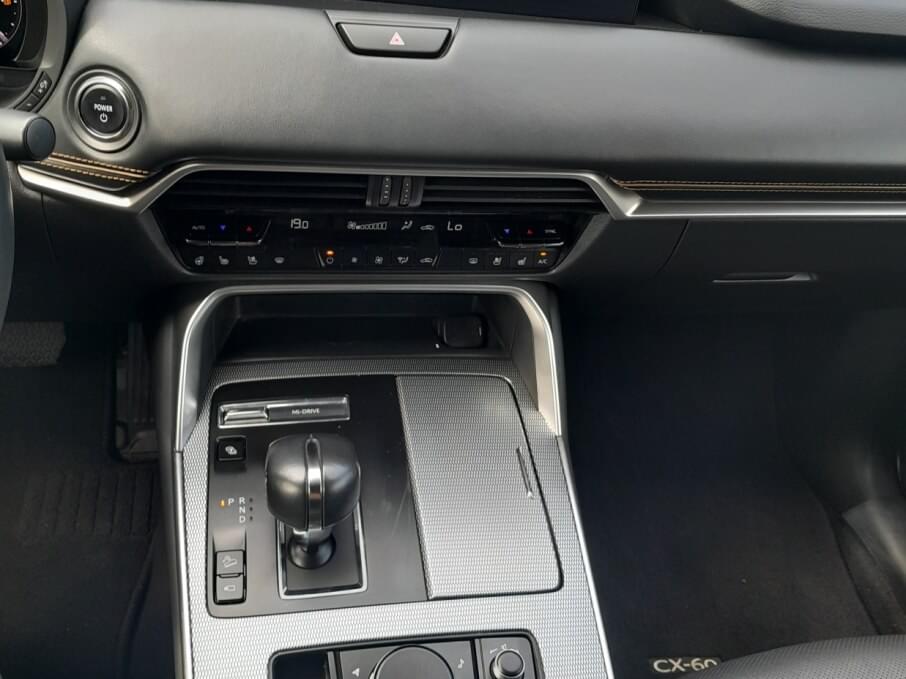 MAZDA CX-60 2024 7.800 Kms.