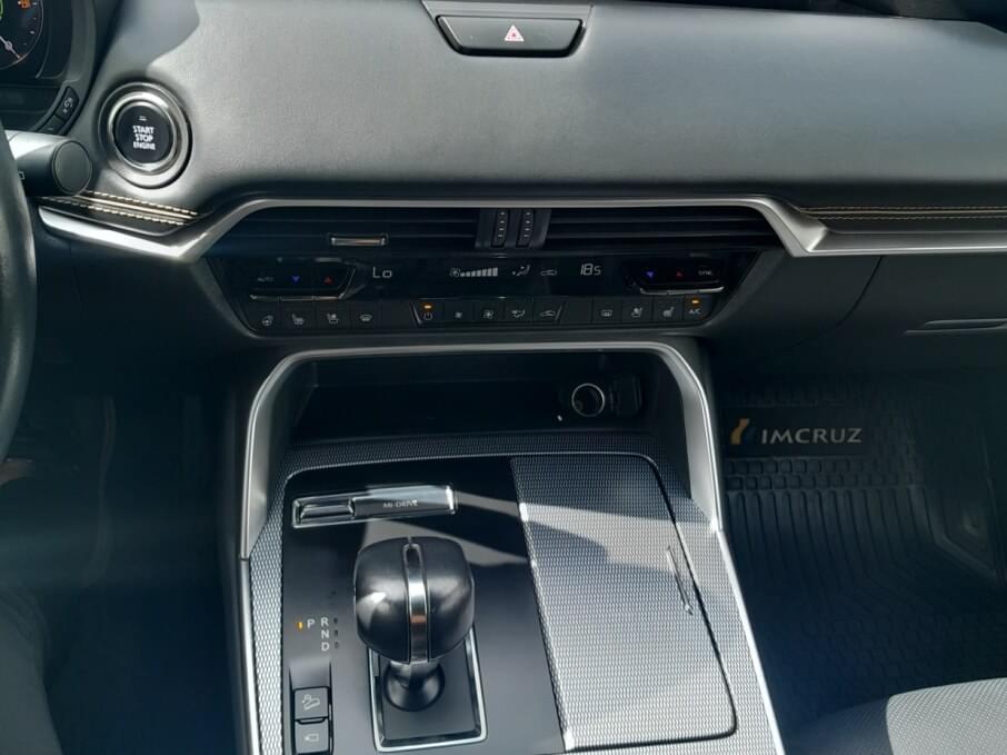 MAZDA CX-60 2024 8.786 Kms.