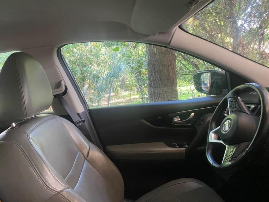 NISSAN QASHQAI 2019 32.300 Kms.