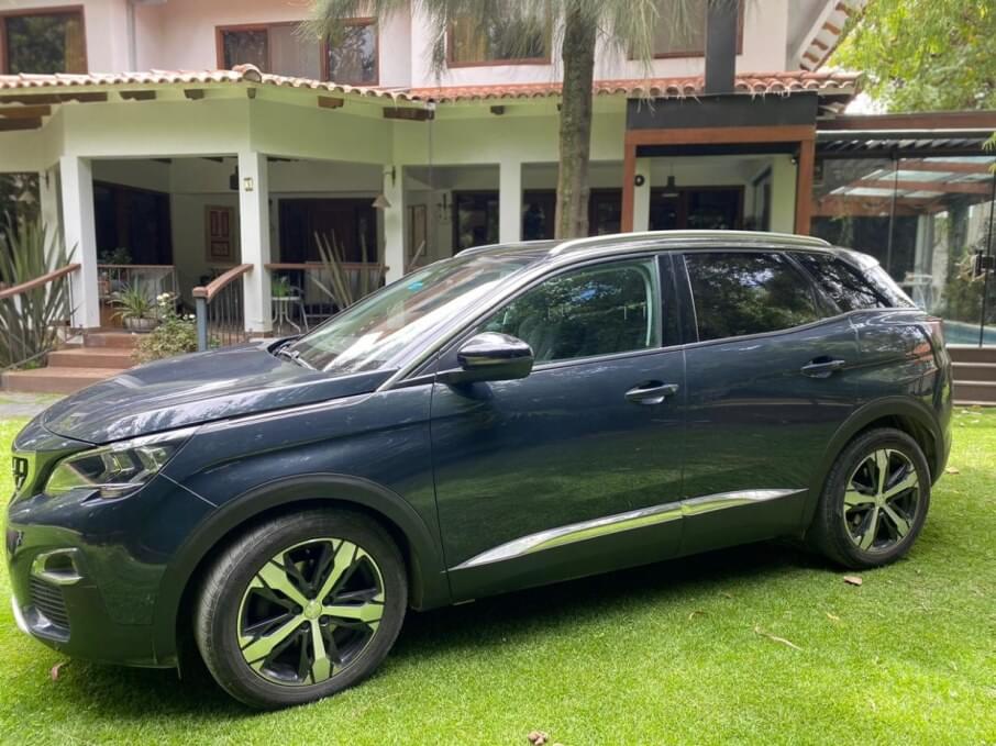 PEUGEOT 3008 2020 25.000 Kms.