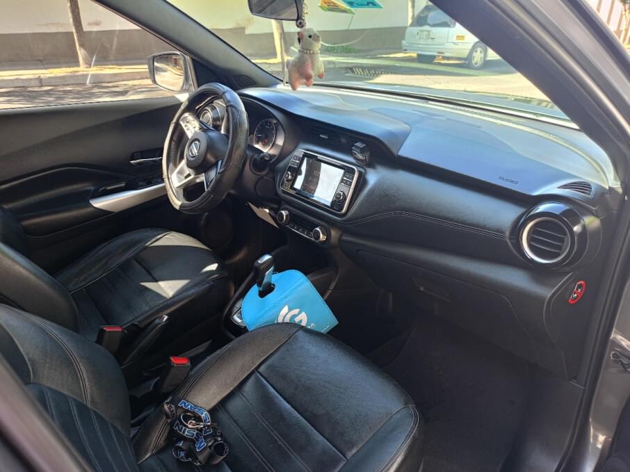 NISSAN KICKS 2018 83.000 Kms.