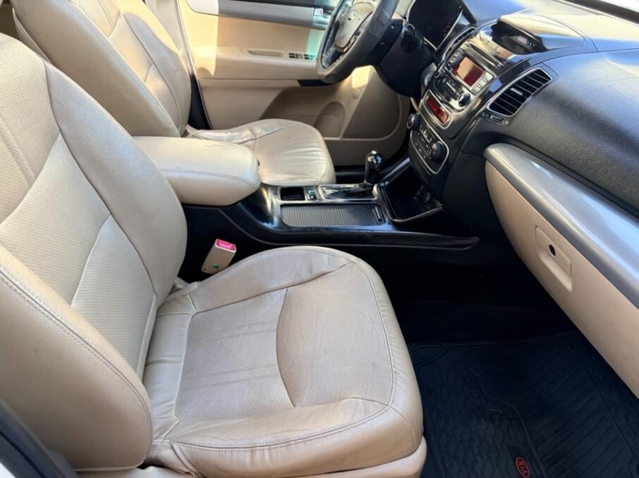 KIA SORENTO 2013 148.500 Kms.