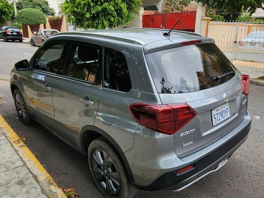SUZUKI VITARA 2023 24.000 Kms.