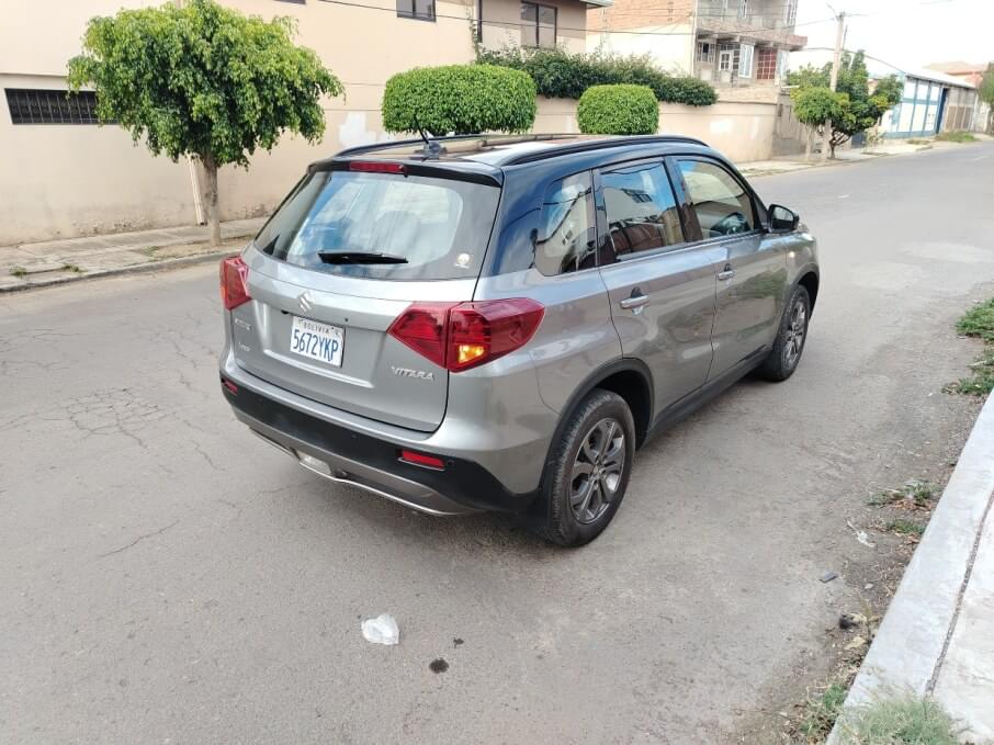 SUZUKI VITARA 2022 80.000 Kms.
