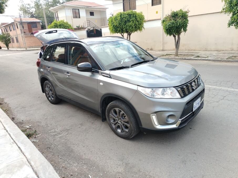 SUZUKI VITARA 2022 80.000 Kms.