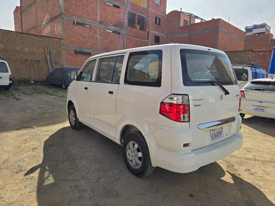 SUZUKI APV 2024 200 Kms.