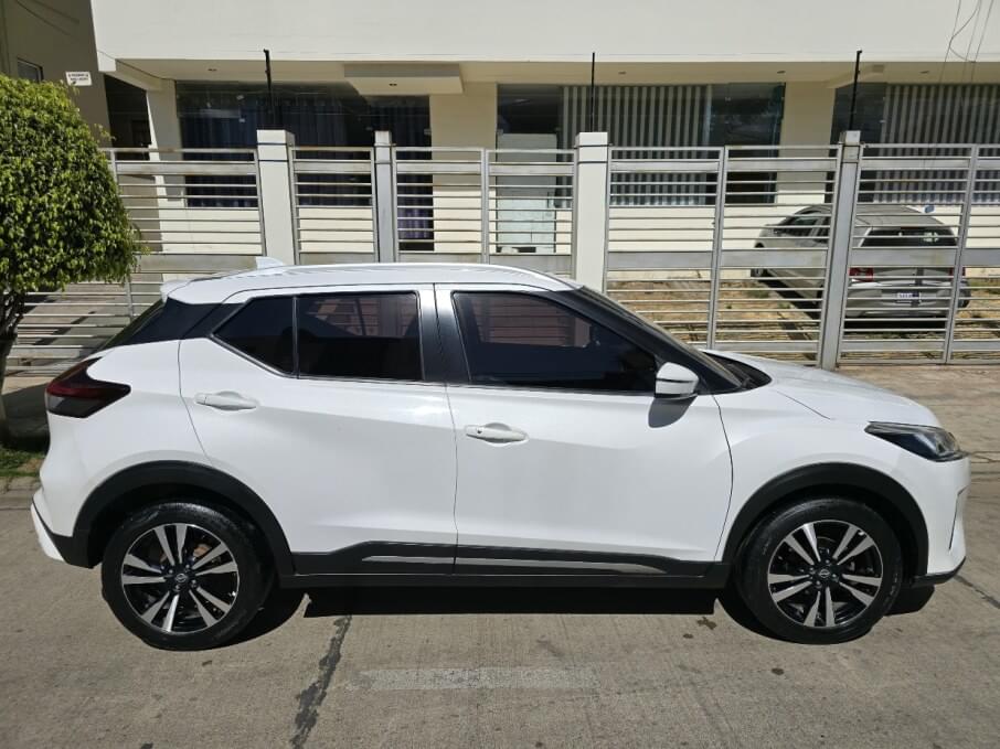 NISSAN KICKS 2023 19.000 Kms.