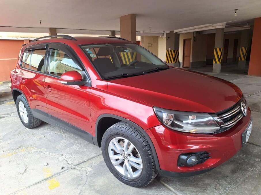 VOLKSWAGEN TIGUAN 2014 101.500 Kms.