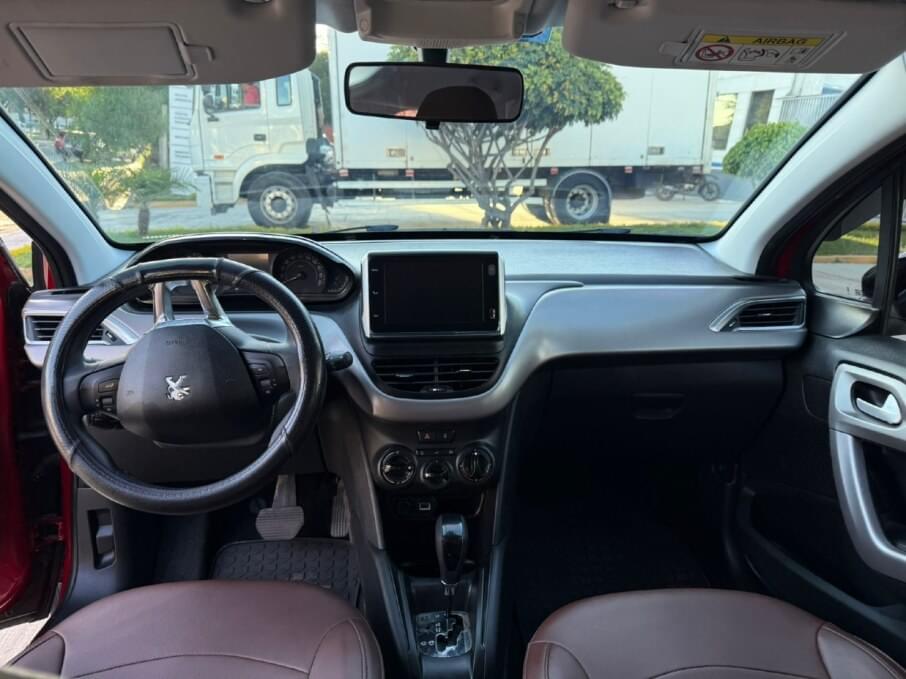 PEUGEOT 2008 2024 15.360 Kms.