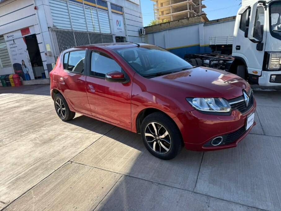 RENAULT SANDERO 2019 31.500 Kms.