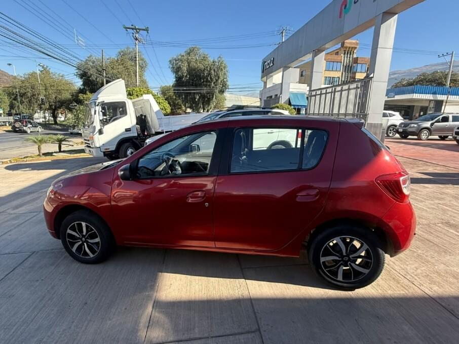 RENAULT SANDERO 2019 31.500 Kms.
